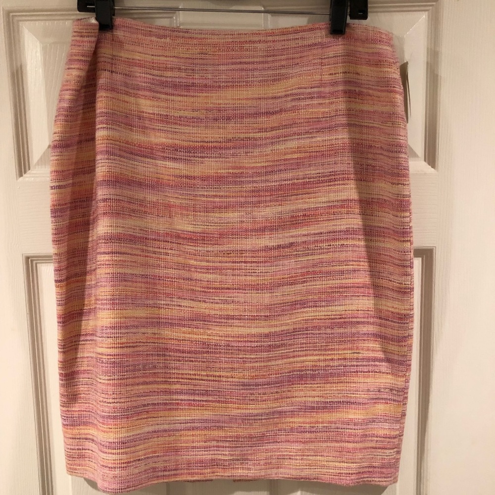 Isabella DeMarco Tahari Levine Skirt